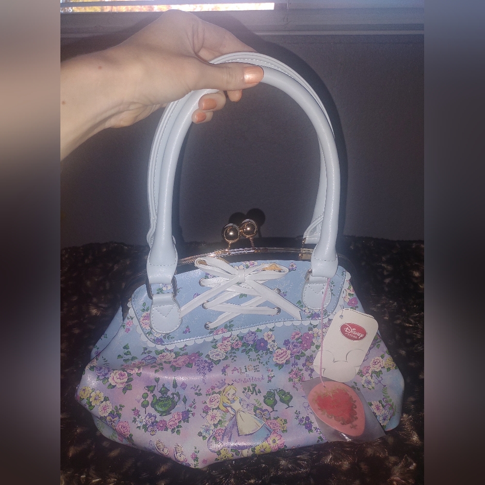 Alice In Wonderland Tokyo Japan Disney Special Edition Handbag
